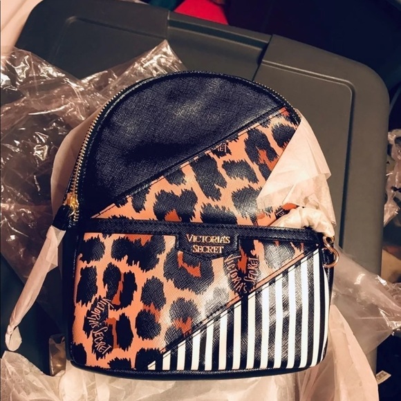 vs laser cut small city backpack leopard - Picture 5 of 6